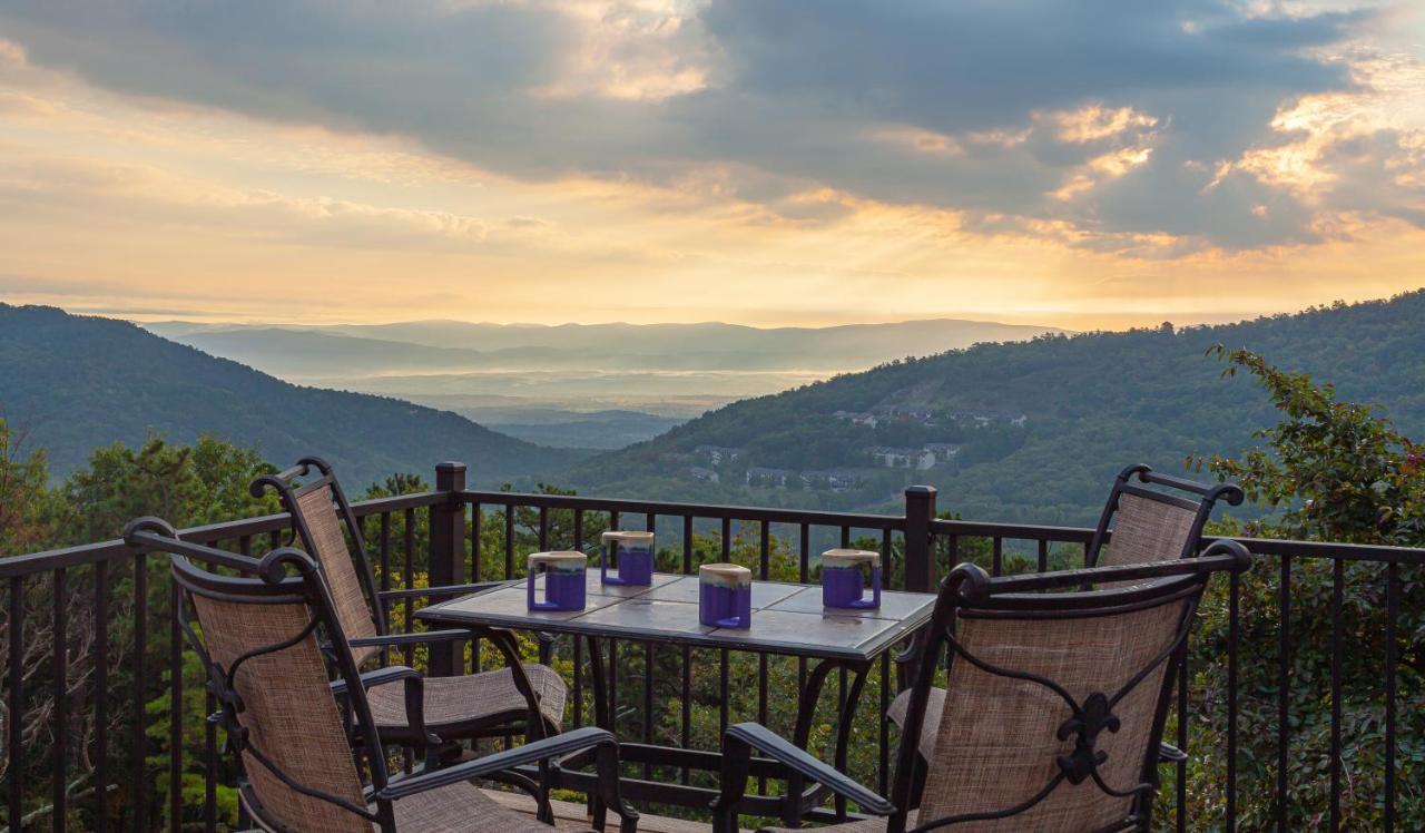 Family Friendly Massanutten Home With Beautiful Mountain Views! McGaheysville Eksteriør bilde